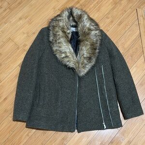 Zara Trafaluc Khaki Coat with detachable faux fur